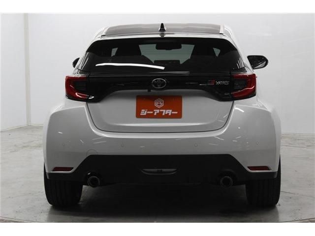 GR YARIS