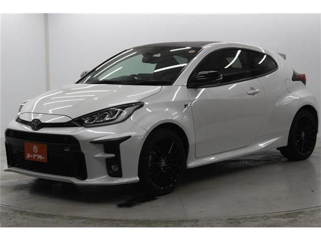 GR YARIS