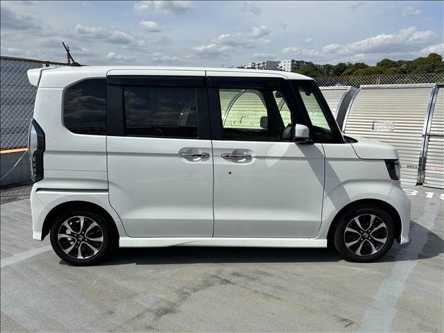 N-BOX CUSTOM