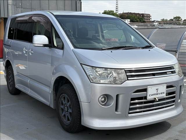 DELICA D:5 4WD