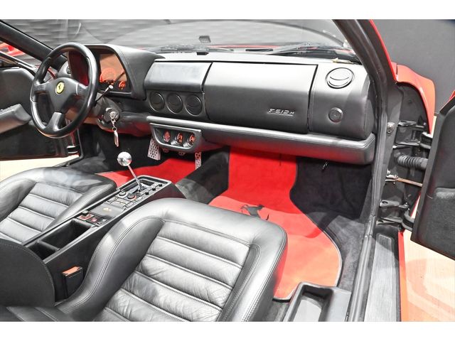 FERRARI F512M