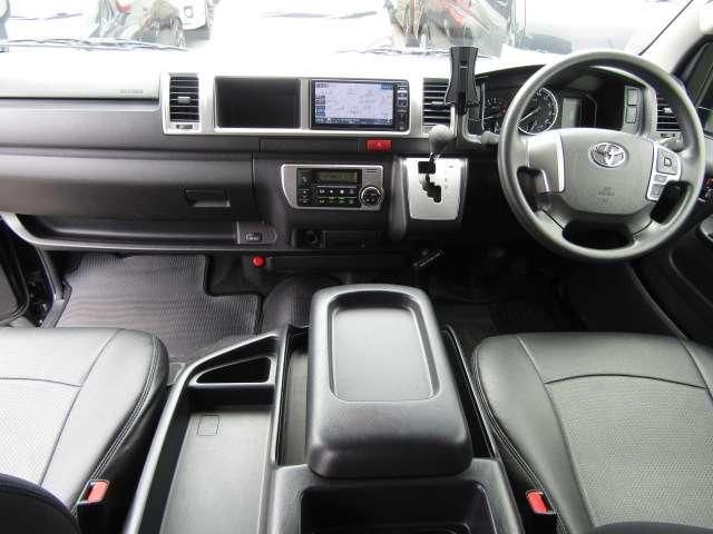 HIACE wagon 4WD