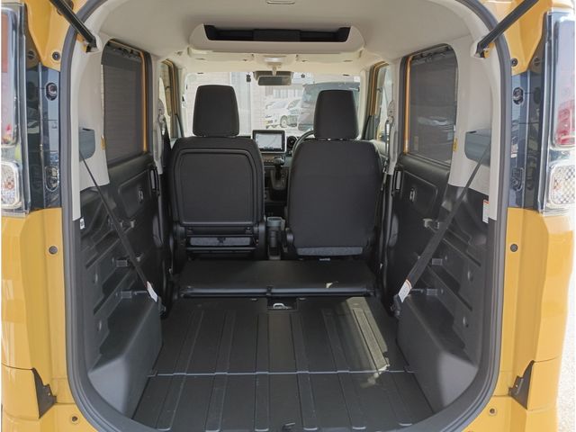 Spacia BASE 4WD