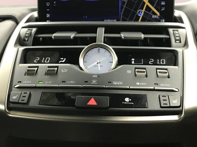 LEXUS NX300 AWD