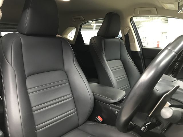 LEXUS NX300 AWD