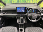VOXY HYBRID