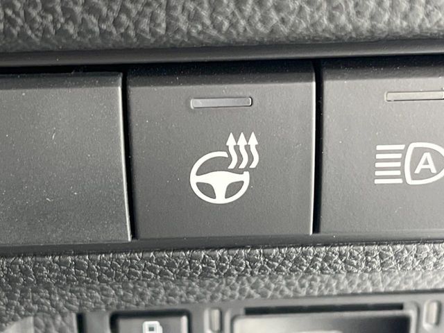 COROLLA CROSS HYBRID
