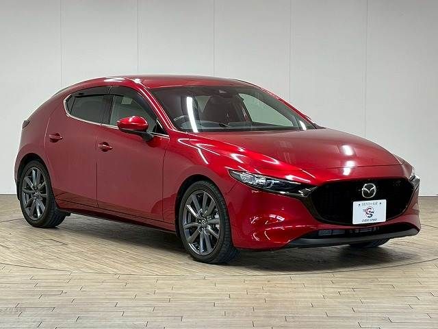 MAZDA3 FASTBACK