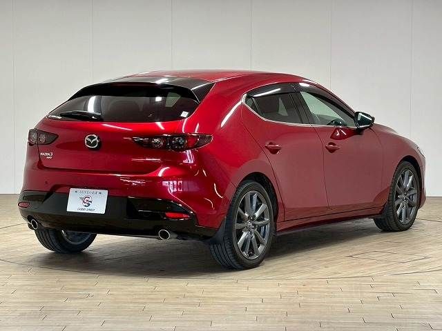 MAZDA3 FASTBACK