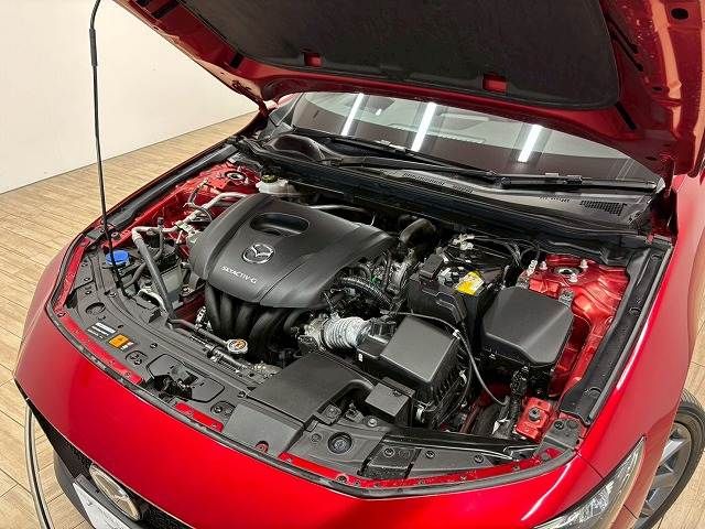 MAZDA3 FASTBACK
