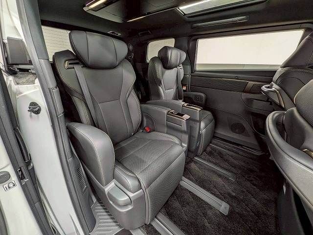 ALPHARD hybrid