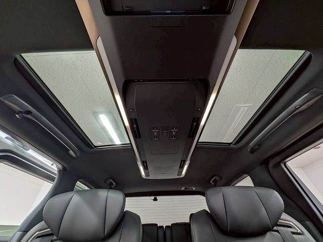 ALPHARD hybrid