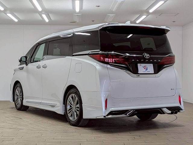 ALPHARD hybrid