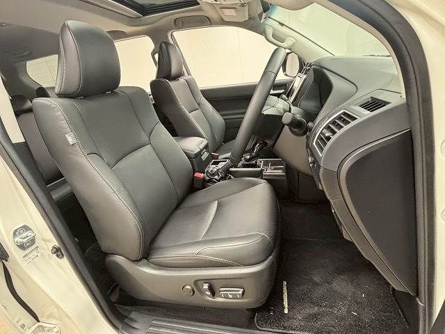 LANDCRUISER PRADO