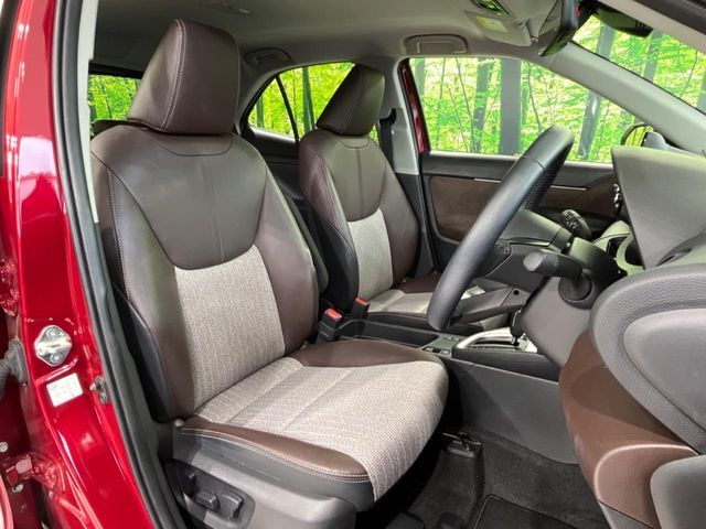 YARIS CROSS HYBRID