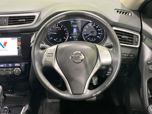 X-TRAIL 4WD