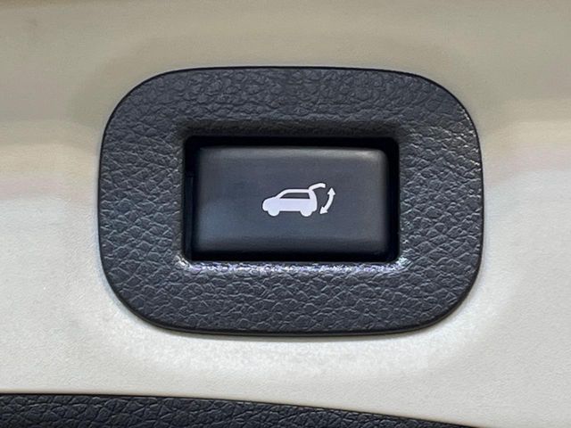 X-TRAIL HYBRID 4WD