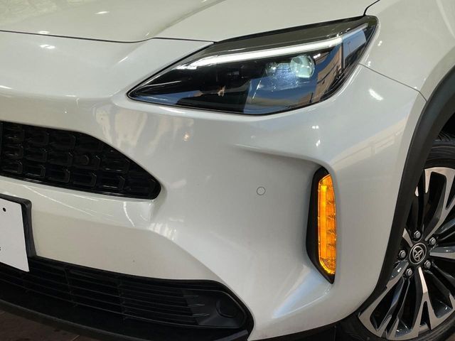 YARIS CROSS HYBRID
