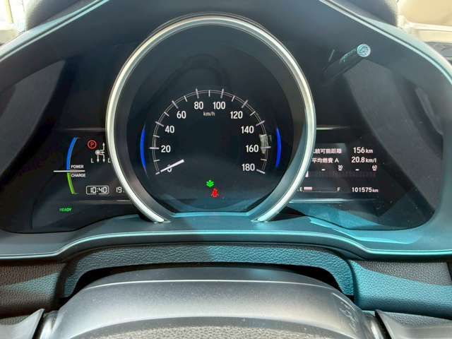 FIT HYBRID
