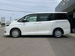 VOXY HYBRID