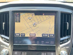 CROWN sedan hybrid 4WD