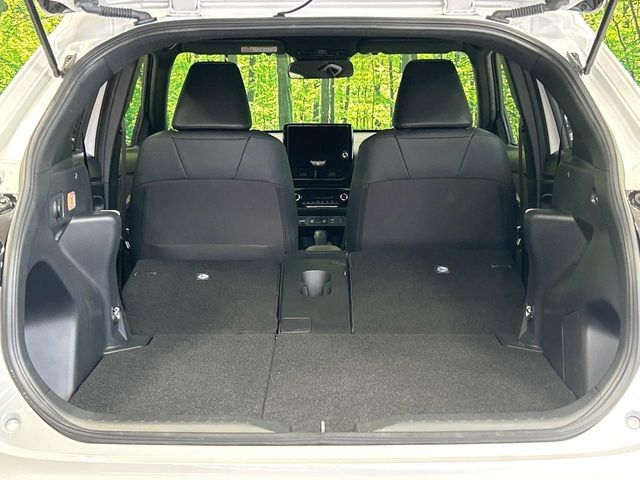 YARIS CROSS HYBRID
