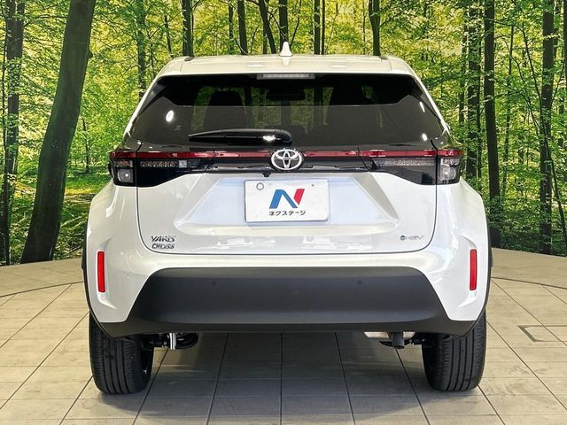 YARIS CROSS HYBRID