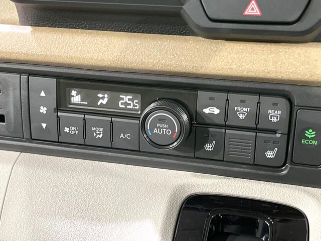N BOX