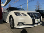 CROWN sedan hybrid