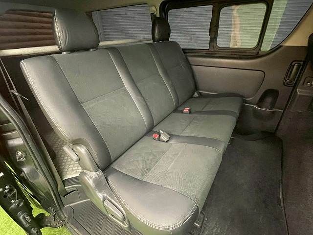 HIACE van 2WD