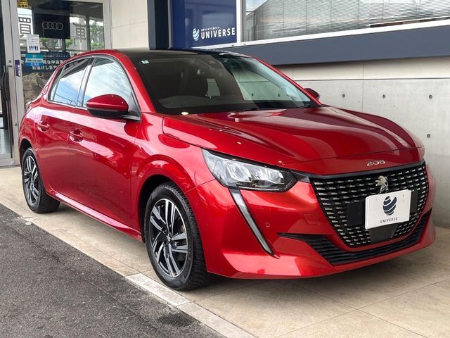 PEUGEOT 208