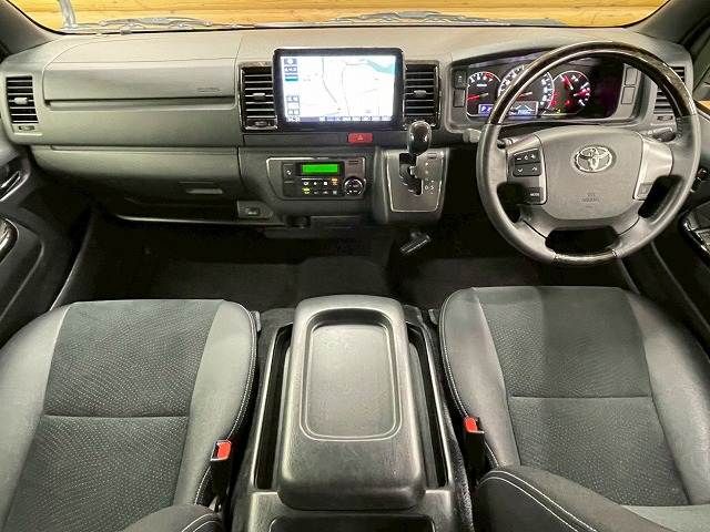 HIACE van 2WD