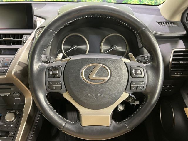 LEXUS NX300h AWD