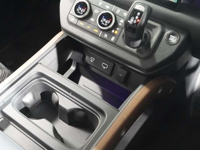 ROVER DEFENDER