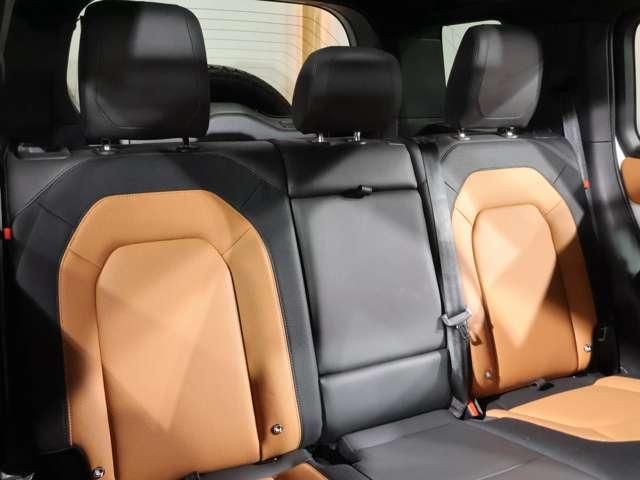 ROVER DEFENDER