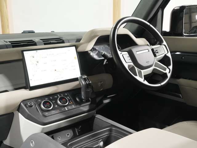 ROVER DEFENDER