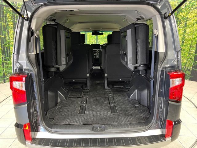 DELICA D:5 4WD
