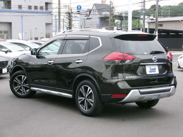 X-TRAIL 2WD