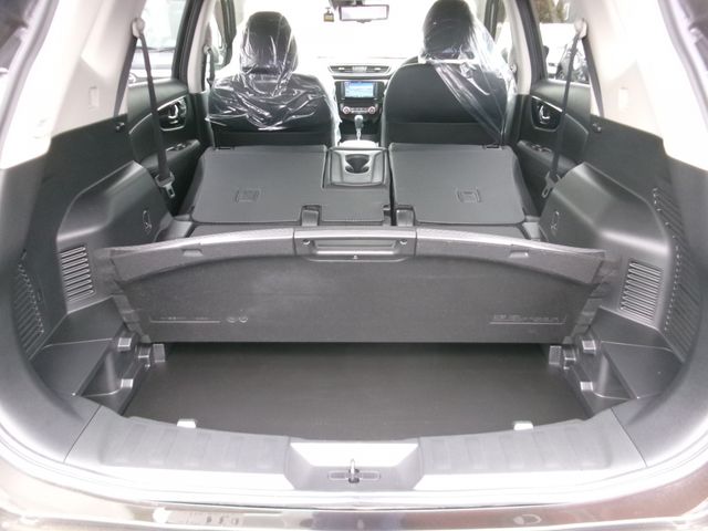 X-TRAIL 2WD