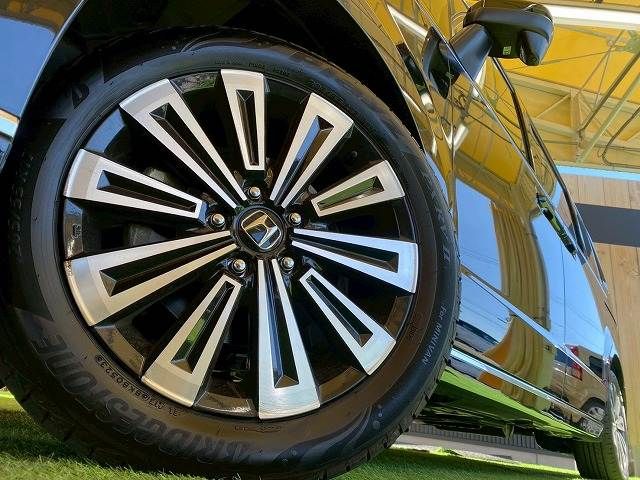 STEPWAGON e:HEV SPADA
