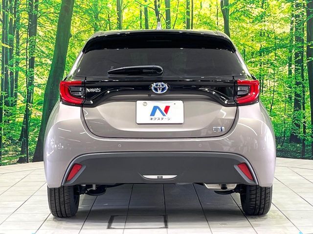YARIS HYBRID