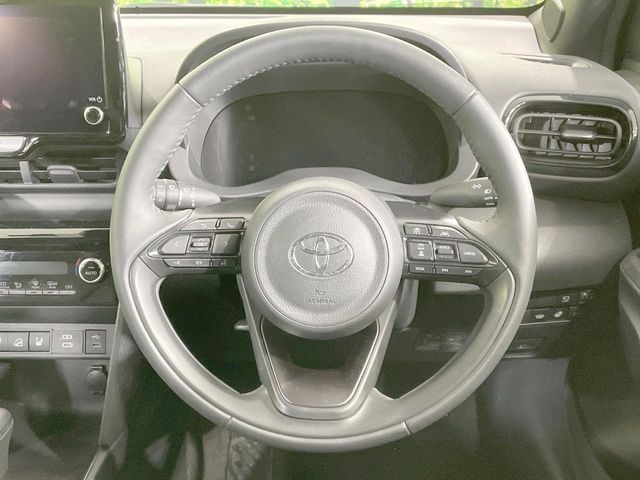 YARIS CROSS HYBRID