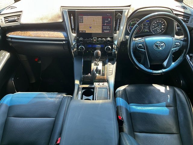ALPHARD hybrid 4WD