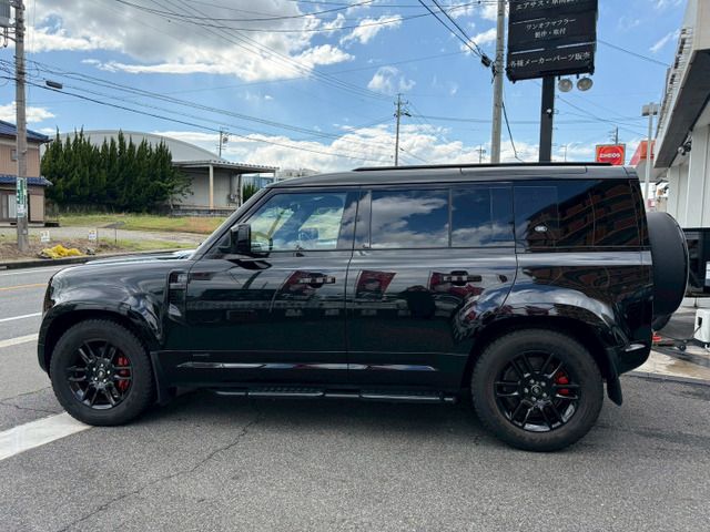 ROVER DEFENDER