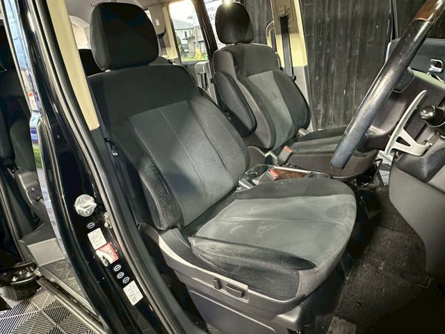 DELICA D:5 4WD
