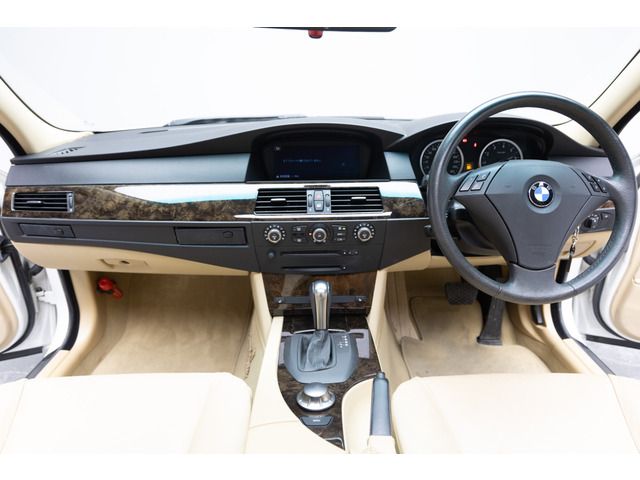 BMW 5 Series sedan