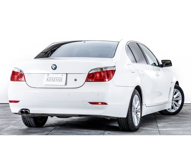 BMW 5 Series sedan