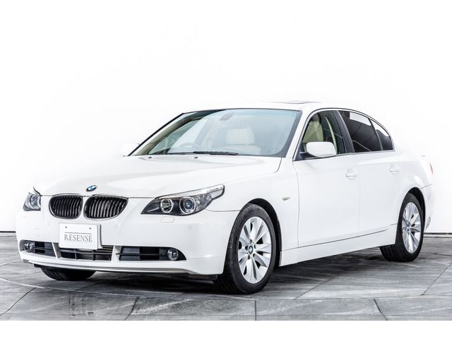 BMW 5 Series sedan