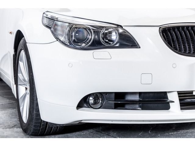 BMW 5 Series sedan