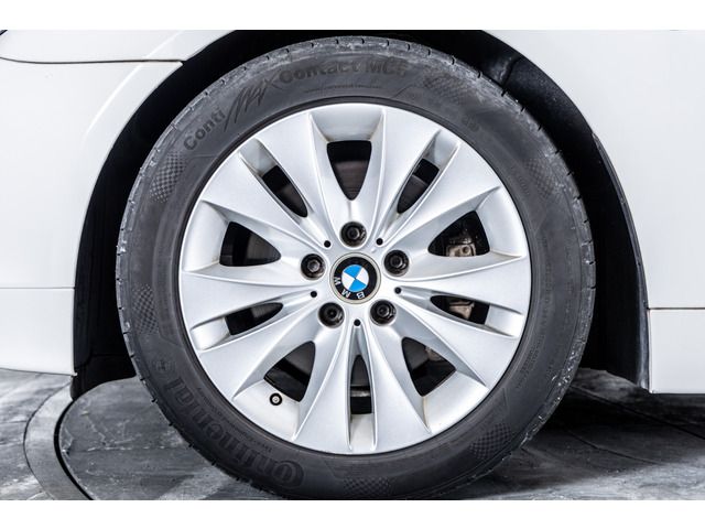 BMW 5 Series sedan